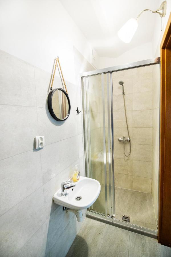 Zielona Przystan Otel Manasterz Dış mekan fotoğraf