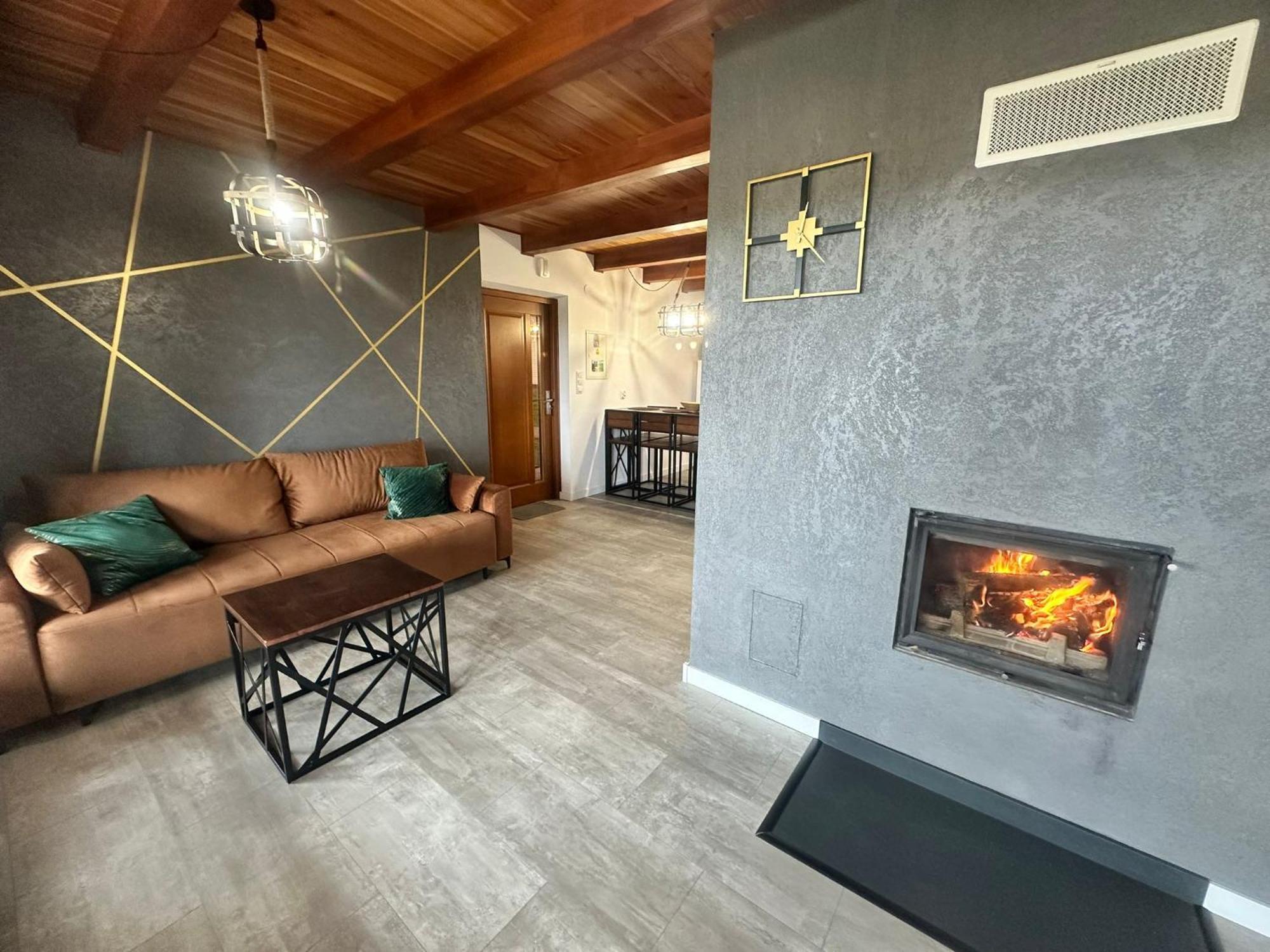 Zielona Przystan Otel Manasterz Dış mekan fotoğraf